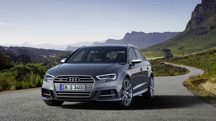 Audi S3 Sportback (8V) 2016 года  (WW) (фото 4 из 17)